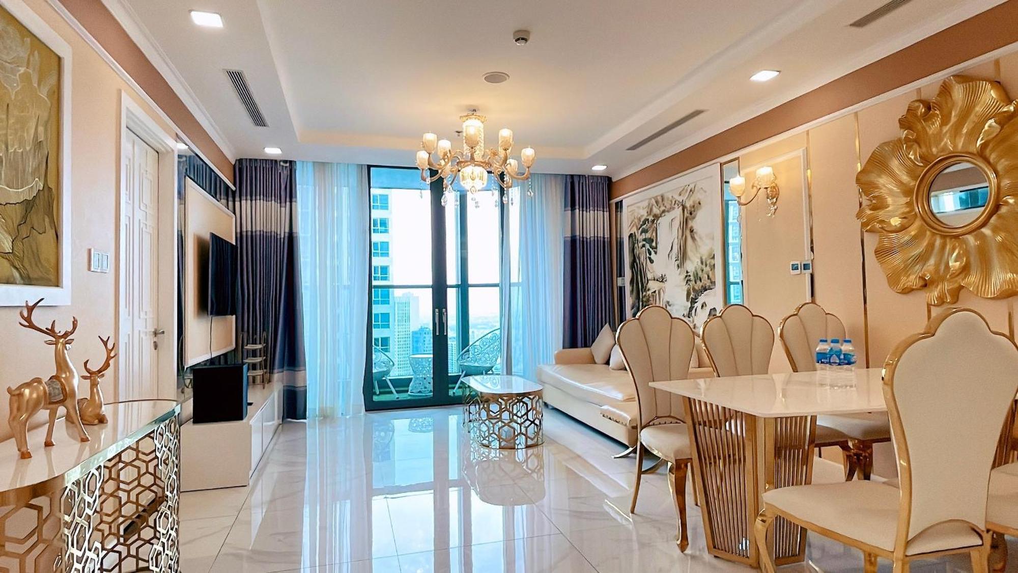 Vinhome Landmark Condotel-1br-amazing View Bed & Breakfast