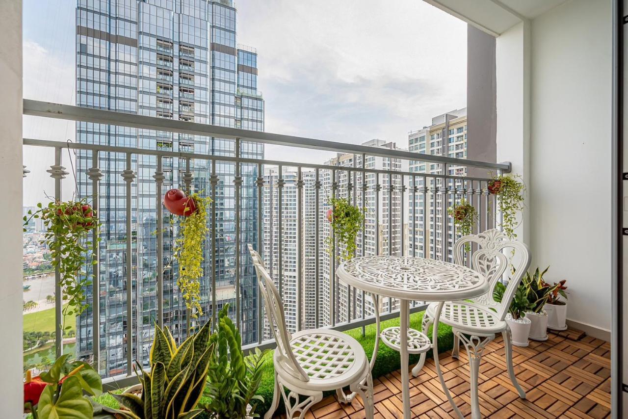 Bed & Breakfast Vinhome Landmark Condotel-1br-amazing View *
