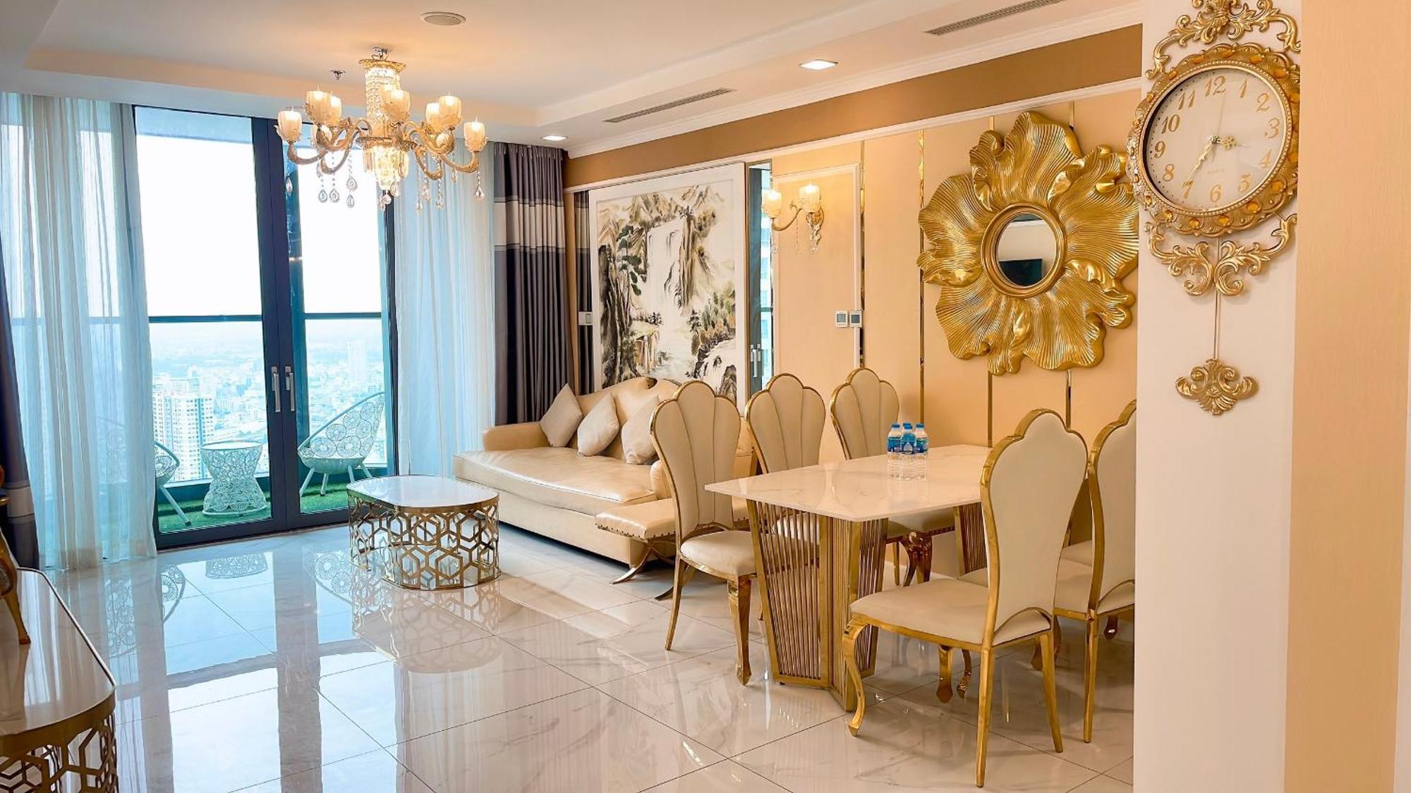 Vinhome Landmark Condotel-1br-amazing View Bed & Breakfast